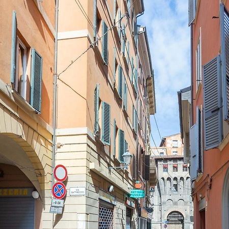 Simon, Bologna By Short Holidays Εξωτερικό φωτογραφία